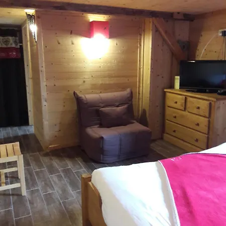 Couette-café Chalet Sous Le Jora - Chambres D'hotes Praz de Lys - Sommand