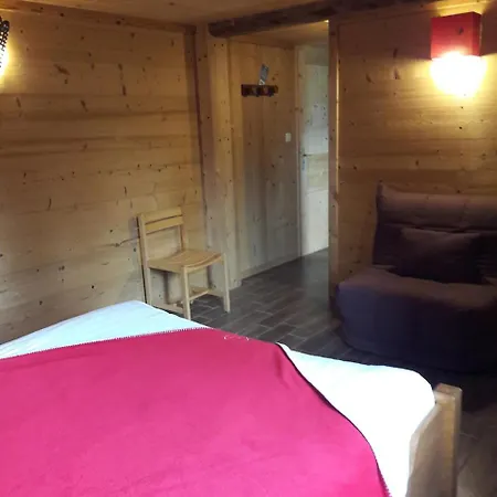 Bed & Breakfast Chalet Sous Le Jora - Chambres D'hotes Le Praz de Lys
